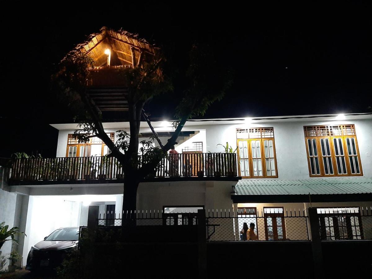 Mangohut Joy Apartment Anuradhapura Exterior photo