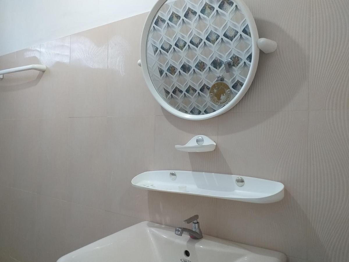 Mangohut Joy Apartment Anuradhapura Exterior photo