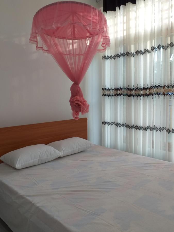 Mangohut Joy Apartment Anuradhapura Exterior photo